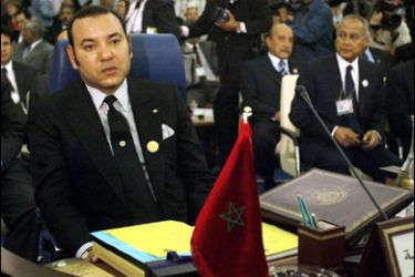 afp/King Mohammed VI of Morocco attends the opening session of the 17th Arab Summit in Algiers 22 March 2005. Arab leaders open the two-day summit in the Algerian capital to discuss a 17-point agenda, including a resolution to revive a plan for peace with Israel that the Jewish state rejected three years ago.AFP PHOTO/ABDELHAK SENNA