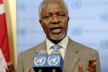 United Nations Secretary General Kofi Annan speaks to the media outside the Security Council 28 July 2006 at UN headquarters in New York about the situation in Lebanon.