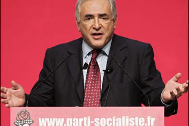 r_Dominique Strauss-Kahn, Socialist Party presidential candidate hopeful and former Finance Minister, speaks during the second of three regional debates with