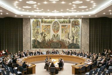 Members of the United Nations Security Council vote 24 March 2007 to slap new UN sanctions on Iran with an amended draft resolution that expanded UN sanctions