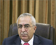 فياض قال إن الفلسطينيين محبطون بسبب استمرار الاستيطان (رويترز)