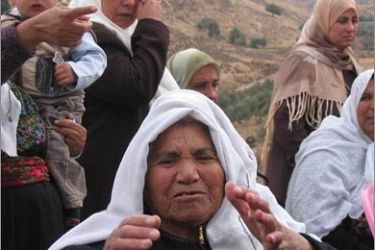 الاحتلال يضاعف معاناة المرأة الفلسطينية (الجزيرة ن