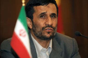 afp : Iranian President Mahmoud Ahmadinejad speaks at a press briefing in Colombo on April 28, 2008. Ahmadinejad, who is in Colombo on the second leg of his tour of South