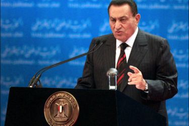 afp : Egyptian President Hosni Mubarak addresses the opening session of the annual conference of Egypt's ruling National Democratic Party (NDP) in Cairo on November 1,