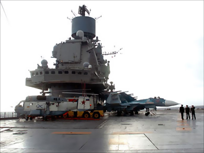 ‪حاملة طائرات روسية بميناء طرطوس السوري‬ (الأوروبية)