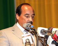 الرئيس الموريتاني اتهم مالي ضمنيابالتقصير في مواجهة القاعدة (الجزيرة نت)