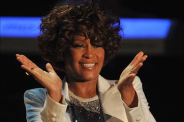 epa03101848 (FILE) A file picture dated 03 October 2009 shows US singer Whitney Houston during German television show 'Wetten dass...?'