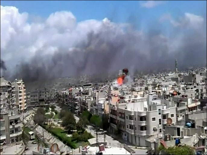 تحدث الناشطون عن قصف دير الزور بالمروحيات (الجزيرة نت)