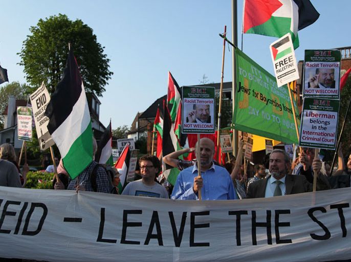 مظاهرة بلندن ضد الوزير الاسرائيلي ليبرمان