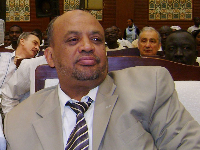 ‪كمال عمر وصف الحكومة السودانية بذات الوجهين‬ (الجزيرة-أرشيف)