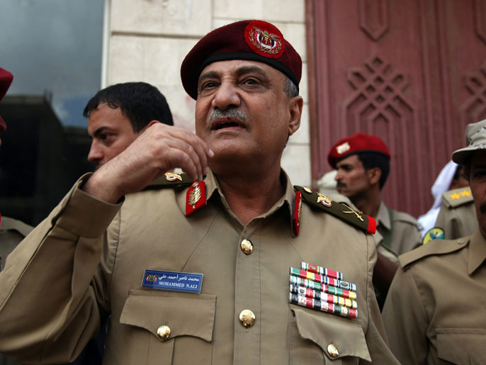 ‪(الفرنسية - أرشيف)‬ وزير الدفاع اليمني نجا من محاولة اغتيال هذا الشهر