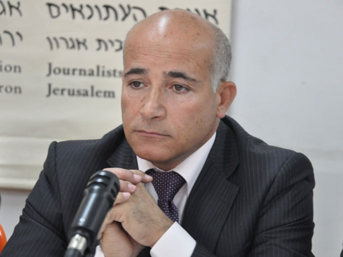 ‪‬ الصانع: إسرائيل تريد أن تساوي بين اللاجئين الفلسطينيين واليهود المستقدَمين(الجزيرة)