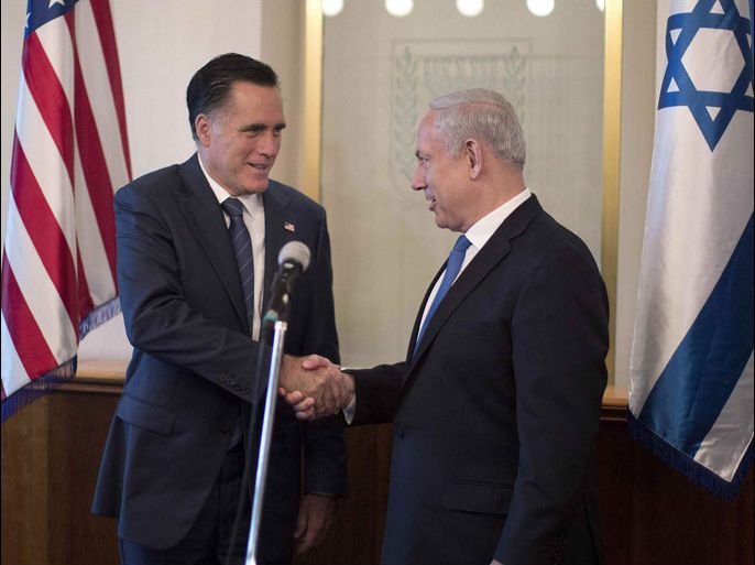 r: U.S. Republican presidential candidate Mitt Romney (L) meets with Israel's Prime Minister Benjamin Netanyahu in Jerusalem July 29, 2012. REUTERS/Jason Reed (ISRAEL - Tags: POLITICS)