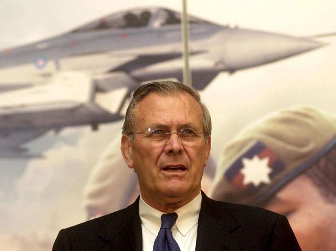 LONDON, UNITED KINGDOM : US Defence Secretary Donald Rumsfeld speaks at a press conference with his British counterpart Geoff Hoon 05 June 2002, in London. Rumsfeld arrived Wednesday in Britain to meet with America's closet ally at the start of a trip shadowed by a tense face-off between nuclear armed India and Pakistan.
