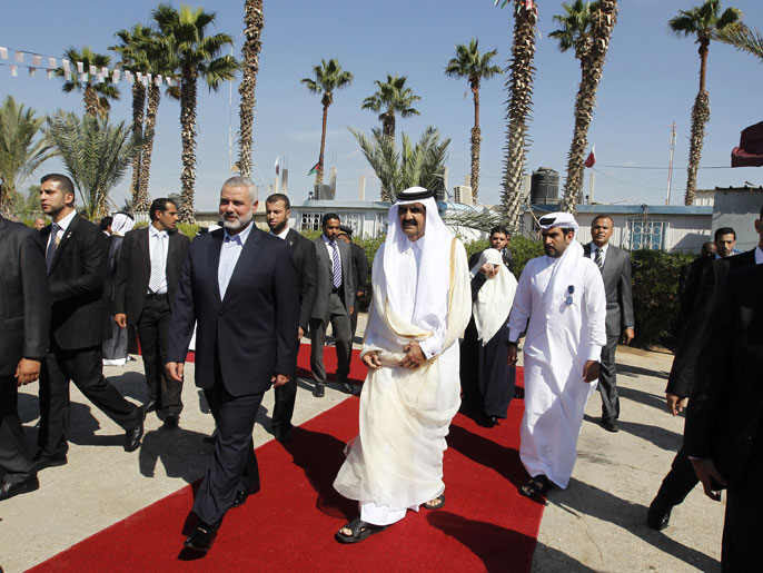  أمير قطر زار غزة في أكتوبر/تشرين الأول الماضي (الفرنسية-أرشيف)
