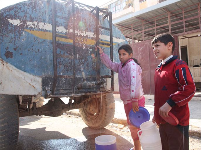 صهاريج المياه توزع الماء بثمن مرتفع - حلب على شفى كارثة إنسانيه كبيرة - مدين ديرية