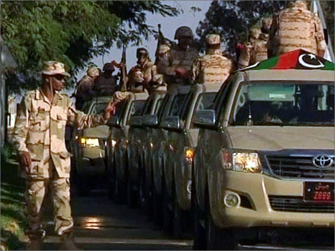 ‪قوات درع ليبيا تشارك في العملية‬ (الجزيرة-أرشيف)