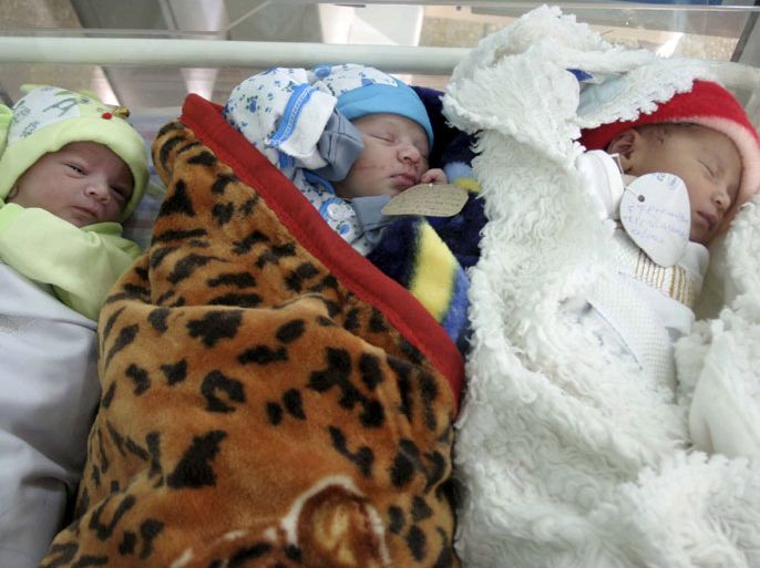 epa01556757 Newborn Afghan babies pictured at a local hospital in Kabul Afghanistan, 21 November 2008. Afghanistan has the second highest maternal mortality rate in the world where poor health conditions and malnutrition made pregnancy and childbirth exceptionally dangerous for Afghan women. EPA/S. SABAWOON