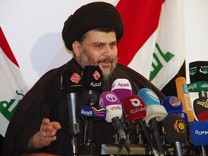 الصدر حذر من أن مستقبل العراق يواجه الخطر(رويترز-أرشيف)