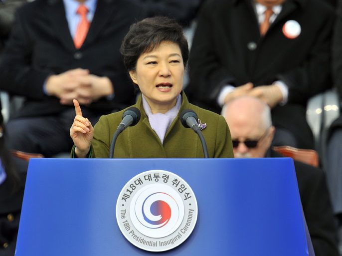 REPUBLIC OF KOREA : South Korea's incoming president Park Geun-Hye (C) speaks during her presidential inauguration ceremony at the National Assembly in Seoul on February 25, 2013. Park Geun-Hye was sworn in as South Korea's first female president on February 25