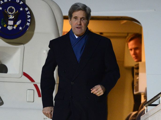262 - Berlin, Berlin, GERMANY : US Secretary of State John Kerry arrives at the Tegel Airport in Berlin on February 25, 2013, Kerry visits Berlin as part of a Europe and Middle East tour and will meet German Chancellor Angela Merkel and German Foreign Minister Guido Westerwelle in Berlin on February 26, 2013. AFP PHOTO / JOHN MACDOUGALL