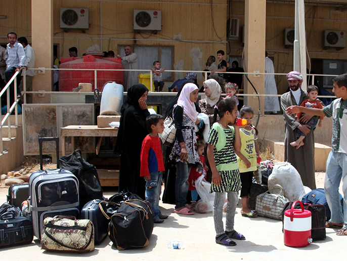 ‪مئات آلاف السوريين غادروا مناطقهم‬ (الأوروبية-أرشيف)