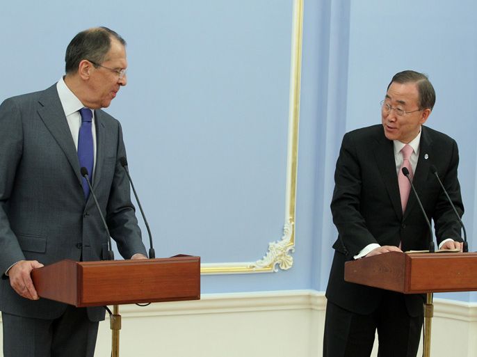 UN Secretary General Ban Ki-moon (R) and Russian Foreign Minister Sergei Lavrov (L) attend a joint news conference following their meeting with Russian President Dmitry Medvedev in Gorki presidential residence outside Moscow, Russia, 22 April 2011. UN Secretary General Ban Ki-moon praised Russia's contribution towards stabilizing the situation in the world. EPA