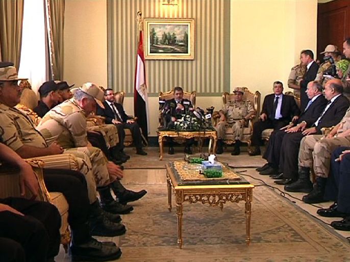الرئيس محمد مرسي استقبل الجنود المحررين