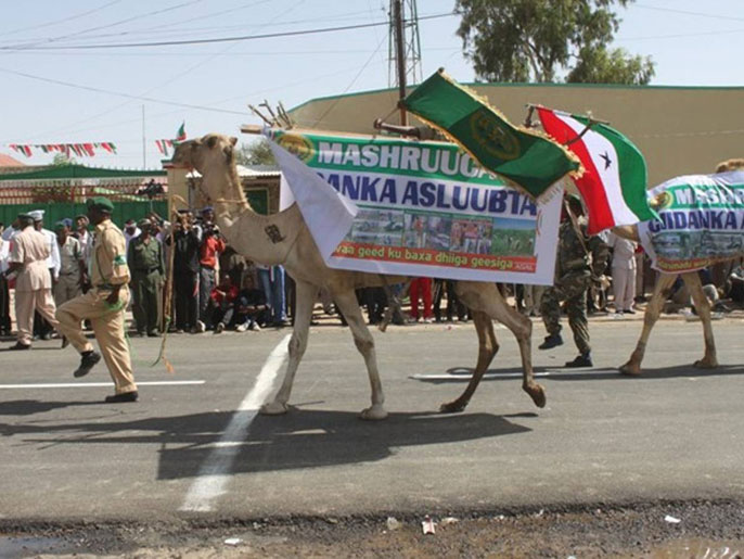 محللون يرون أن هذه الاحتفالات تحمل دلالات عدة من بينها إصرار سكان أرض الصومال على الانفصال (الجزيرة نت)