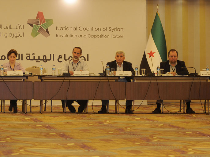 ‪(الأوروبية)‬ معاذ الخطيب (الثالث يمينا) استقال من رئاسة الائتلاف السوري في مارس/آذار 2013