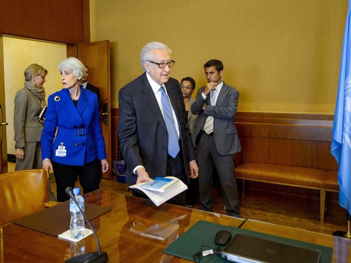 epa03759196 Lakhdar Brahimi (C), the UN Joint Special Representative for Syria, arrives together with US Undersecretary of State for Political Affairs, Wendy Sherman (L) prior to a meeting at the United Nations (UN) office in Geneva, Switzerland, 25 June 2013, in a bid to organize a conference on Syria. A widely anticipated peace conference on Syria will probably not take place next month as hoped, Brahimi said. EPA/FABRICE COFFRINI POOL