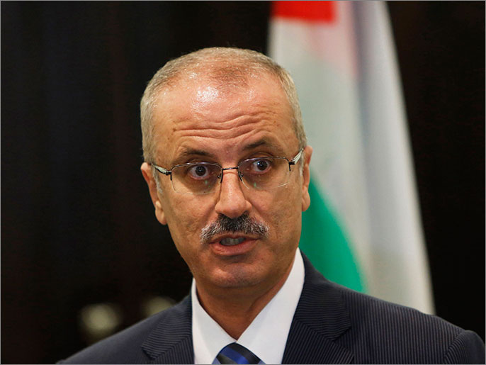 الحمد الله: قطر وافقت على منحة للسلطة وتسهيل توظيف الفلسطينيين (رويترز-أرشيف)