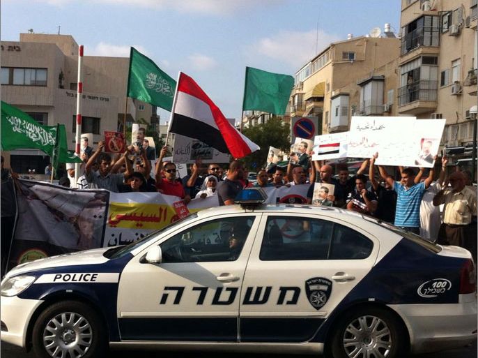 مظاهرة الحركة الإسلامية قبالة السفارة المصرية في تل أبيب أمس