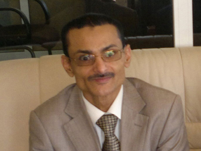 الأحمدي: هناك عصابات تنهب وتهرب الآثار والمخطوطات اليمنية (الجزيرة)