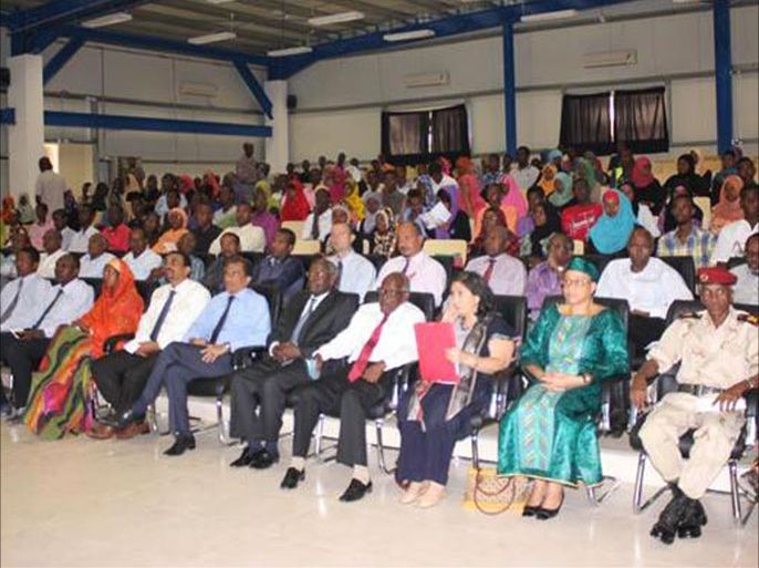 جانب من حضور مناسبة الاحتفال باليوم العالمي لمكافحة السيدا بجامعة جيبوتي