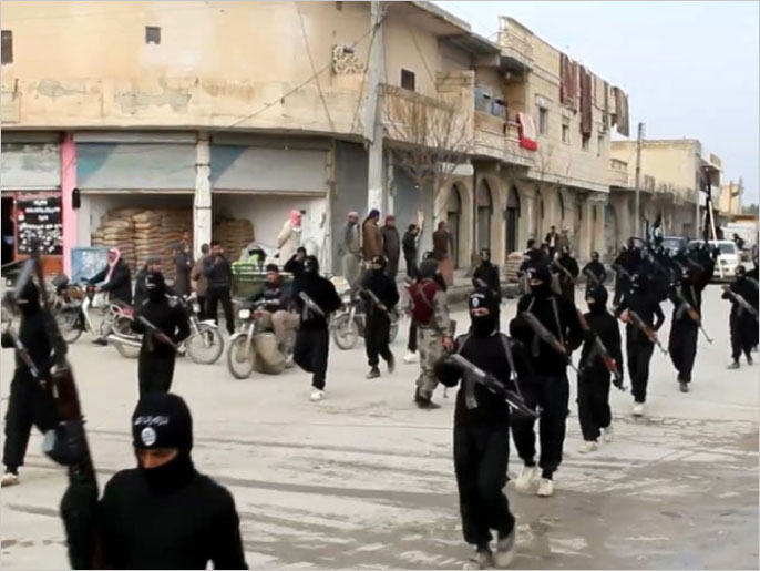 ‪‬ عناصر الدولة الإسلامية يتحاشون الاحتكاك بالأهالي في ريف اللاذقية(الجزيرة-أرشيف)