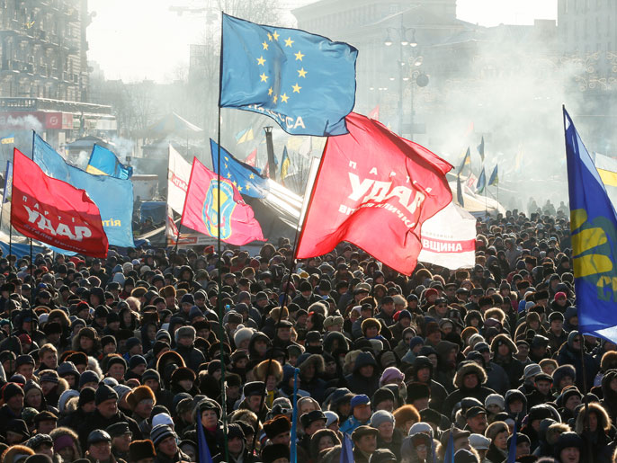 الاحتجاجات بدأت في نوفمبر/تشرين الثاني رفضا للتقارب مع موسكو على حساب الاتحاد الأوروبي (الأوروبية)