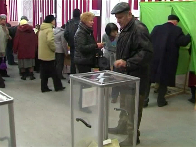 سكان شبه جزيرة القرم اختاروا في استفتاء الأحد الانضمام لروسيا (الجزيرة)