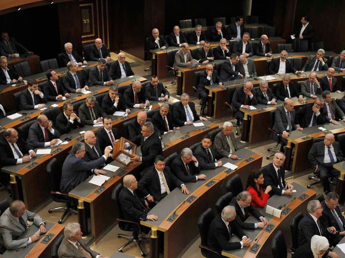 البرلمان اللبناني أضاع أول فرصة لانتخاب رئيس بمعزل عن التدخل الخارجي في الدورة الأولى في أبريل 23 2014