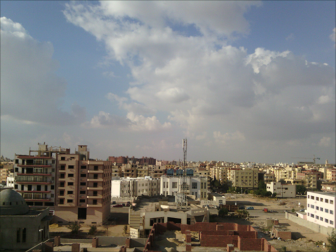  الأحياء السكنية بالقاهرة تعاني من انقطاعات متكررة في الكهرباء (الجزيرة نت)