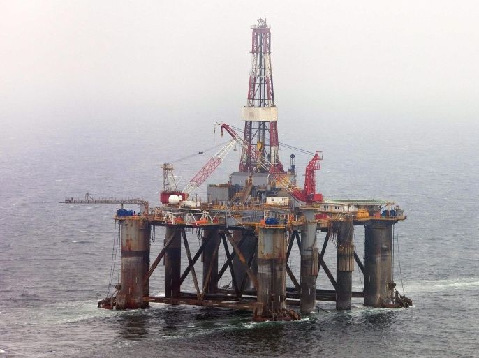 (FILE) An undated file handout picture provided by Diamond Offshore Drilling International on 24 February 2010 shows the Ocean Guardian oil rig off the coast of Scotland, Britain. Reports on 16 March 2012 state that Britain has responded to Argentina's threats of legal action over oil exploration off the Falkland Islands, saying its behaviour amounts to 'illegal intimidation'. Argentinian Foreign Minister Hector Timerman had said there would be 'administrative, civil and criminal' penalties against companies drilling off the British territory, over which Argentina claims sovereignty. British Prime Minister David Cameron has said that Britain will 'continue to protect and defend' the islands. EPA/DIAMOND OFFSHORE DRILLING INTERNATIONAL / HANDOUT EDITORIAL USE ONLY/NO SALES *** Local Caption *** 00000402052710
