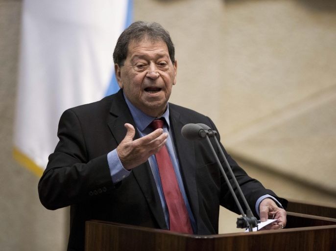 Israeli Knesset member Binyamin Ben-Eliezer speaks at the opening of the summer session of the Israeli Parliament in Jerusalem, Israel, 12 May 2014. Ben-Eliezer is one of the candidates for the upcoming Israeli presidential election to be held 14 June 2014.