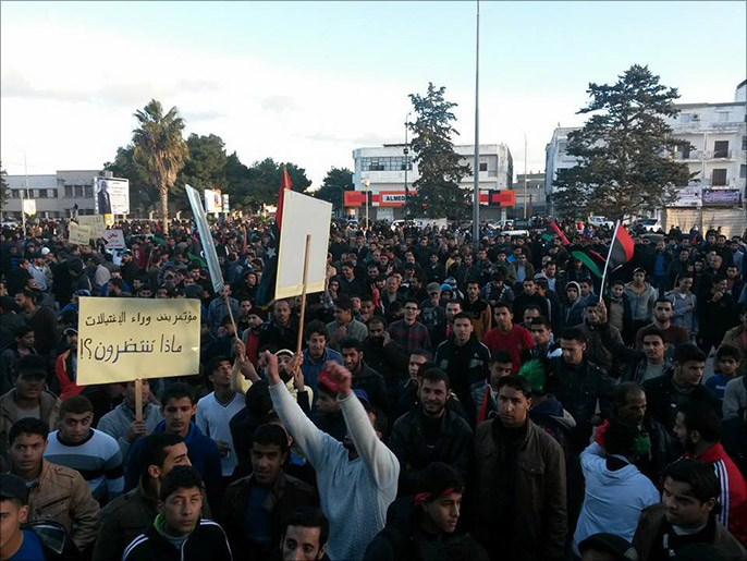 حجم المظاهرات تراجع مع بداية المونديال وفق تقديرات البعض (الجزيرة-أرشيف)