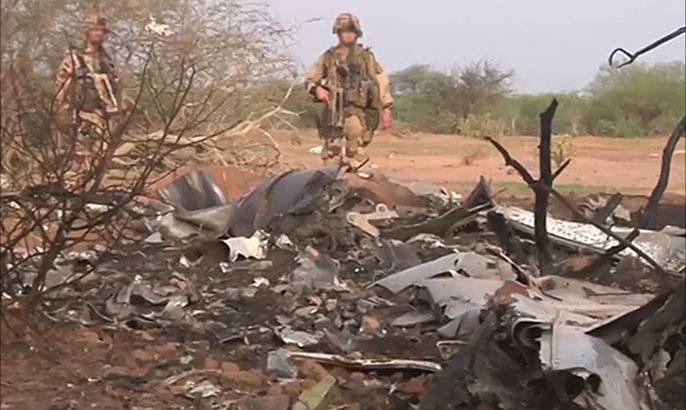 وزير جزائري: انتشال جثث ضحايا الطائرة صعب