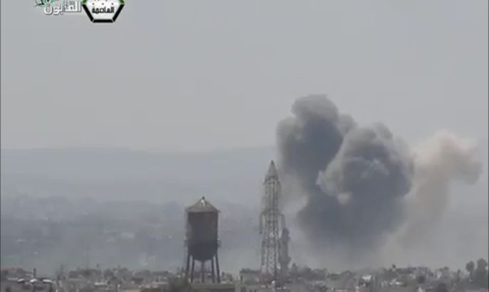 إحدى الغارات الجوية على حي جوبر بدمشق