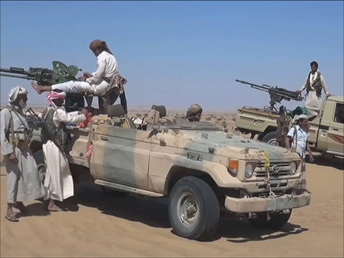 مسلحو الحوثي توسعوا بعدد من المحافظات بعد سيطرتهم على صنعاء (الجزيرة-أرشيف)