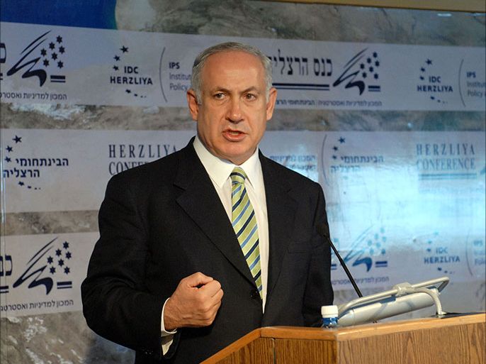 نتانياهو : " لقاءات حاسمة مع رؤساء الكتل الإئتلافية اليوم وغدا بهدف إنقاذ الحكومة ".