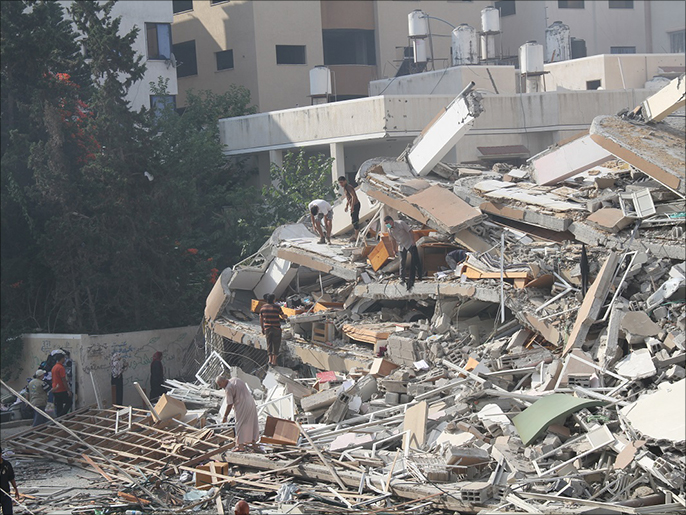 إسرائيل استهدفت منازل أهل غزةوالمباني السكنية خلال الحرب (الجزيرة)
