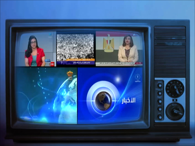 ‪استأثرت الأنظمة بالتلفزيونات لإحكام السيطرة على وعي المشاهد‬  (الجزيرة)