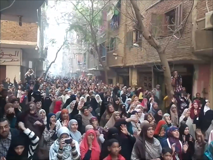 ‪‬ مظاهرات في مصر احتجاجا على الحكم السابق ببراءة مبارك من تهمة قتل متظاهرين في ثورة يناير(الجزيرة-أرشيف)